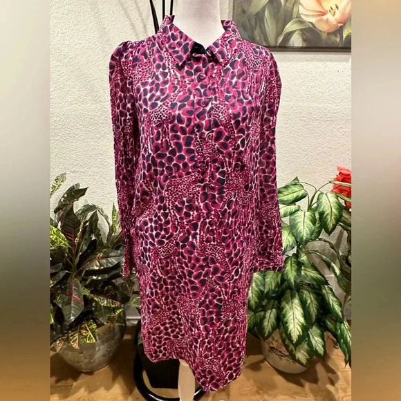 Lilly Pulitzer beautiful printed mini dress size 4 - Picture 1 of 12